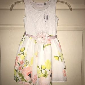 NWT Girls Floral Dress